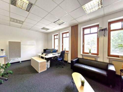 Blick 5 in ein Büro - 3 Zimmer Büro in Rosenheim