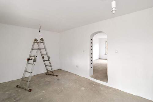 Eingangsbereich / Zimmer - Grundstück in Eberswalde zum Kaufen