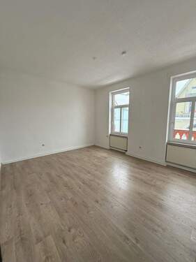 3.jpg - Etagenwohnung mit 118,00 m&sup2; in Saalfeld/Saale zur Miete