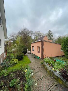 Zugang - 4 Zimmer Einfamilienhaus in Niederwiesa