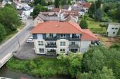 Seitenansicht_Balkon - 