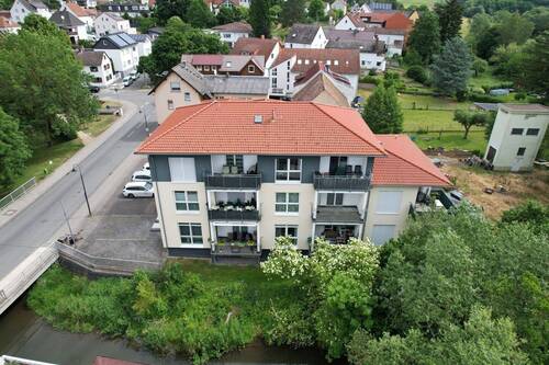 Seitenansicht_Balkon - 