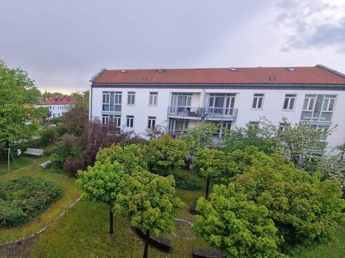 Ansicht Haus - 2 Zimmer Etagenwohnung zur Miete in Garching bei München