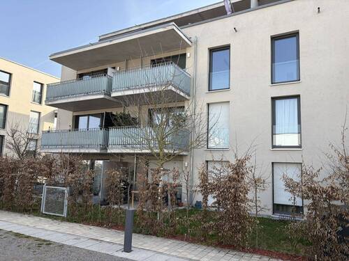 Akademiegaerten36 - 2 Zimmer Etagenwohnung zur Miete in Neuhausen a.d.F.