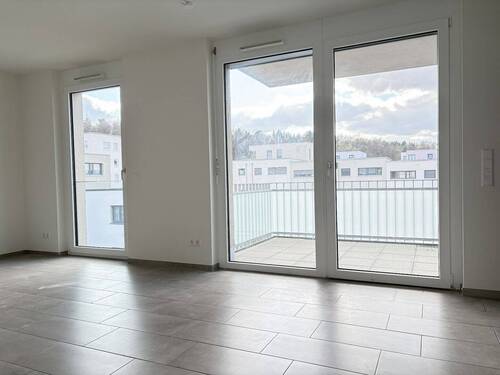 Wohnzimmer_PW - Etagenwohnung mit 66,80 m&sup2; in Neuhausen a.d.F. zur Miete