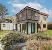 Exklusiver Bungalow auf zwei Ebenen - Vielseitig, komfortabel, einzigartig - Mönsheim