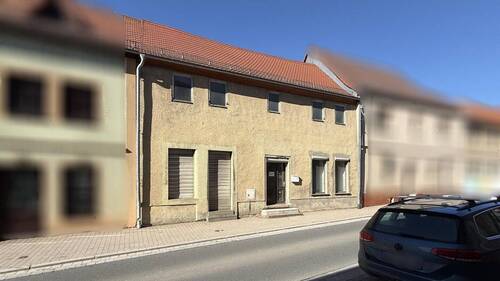 Straßenansicht Wohn-/Geschäftshaus - 