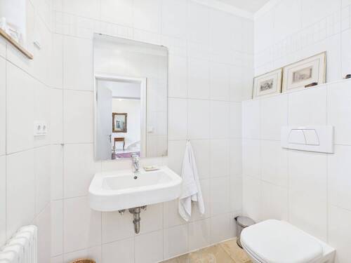 modernes Gäste-WC - 