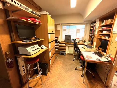 Büro Praxis - 