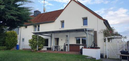 Haus 4 - Mehrfamilienhaus, Wohnhaus mit 220,00 m² in Langenfeld zum Kaufen