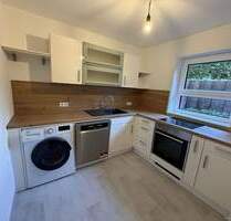 Neuwertige 60 m² Souterrain Wohnung in Aisch, KFZ- Stellplätze, Gartenanteil, perfekt für Junggeselle in - Adelsdorf