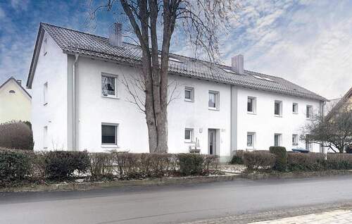Außenansicht 1 - Mehrfamilienhaus mit vier Einheiten in Eberhardzell, Oberessendorf