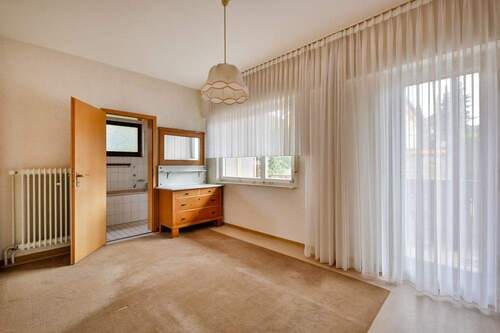 Schlafzimmer im EG - 