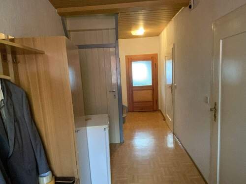 Flur - Einfamilienhaus mit 65,00 m&sup2; in Blankenhain zum Kaufen