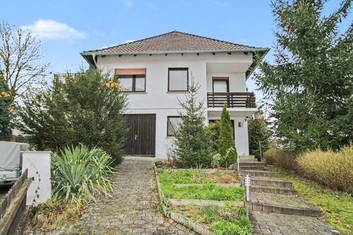 Außenansicht - Großzügiges Einfamilienhaus mit vielseitigem Nutzungspotenzial in Hattorf am Harz