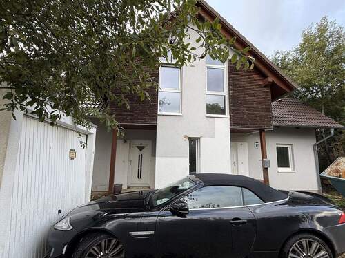 Bild 2 - 7 Zimmer Einfamilienhaus zum Kaufen in Schechingen