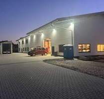 Moderne Gewerbeimmobilie - neuwertig, effizient, hochwertig - Übersee