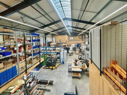 Blick in die Halle - 