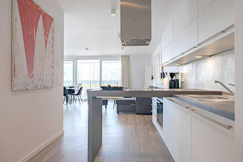 Eingangsbereich mit Küche… - 4 Zimmer Etagenwohnung zum Kaufen in Wendtorf