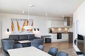…und direktem Zugang zum offenen Wohnbereich - 4 Zimmer Etagenwohnung in Wendtorf