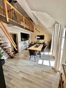 Treppe ins obere Stockwerk - 