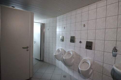 WC - 