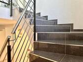 Treppe vom Souterrain ins Erdgeschoss - 