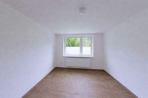 Beispiel Zimmer 1 - Renovierte 4-Zimmer-Hochparterre-Wohnung in Bogenhausen