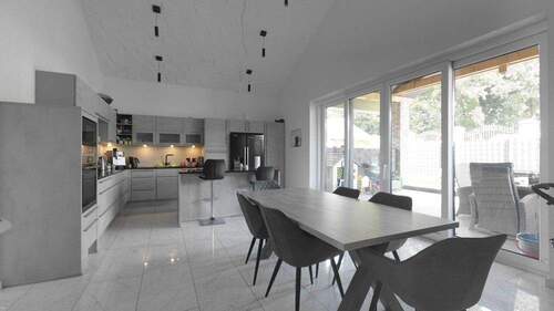 Wohn-_und_Esszimmer - 4 Zimmer Einfamilienhaus zum Kaufen in Vrees