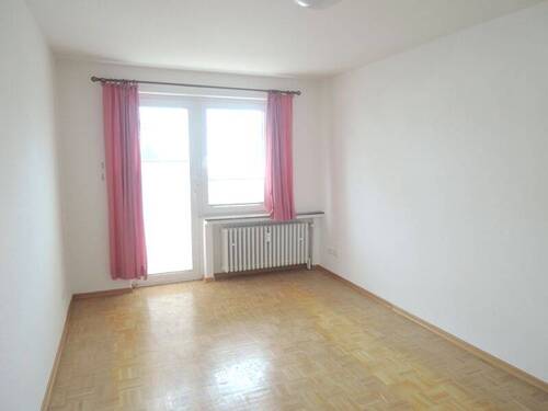 Schlafzimmer mit Zugang Balkon - 