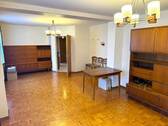 Bild 2 - 7 Zimmer Mehrfamilienhaus, Wohnhaus zum Kaufen in Ober-Mörlen