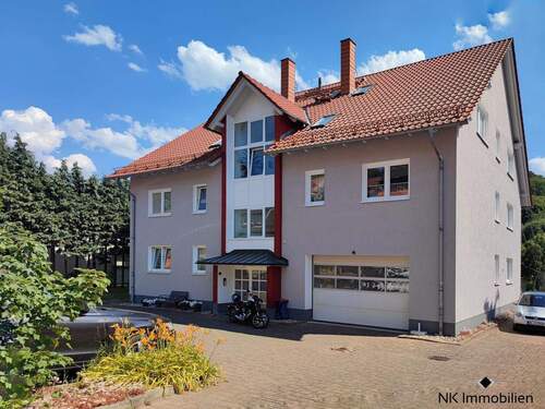 Wohn- und Geschäftsgebäude - Halle in Roßwein