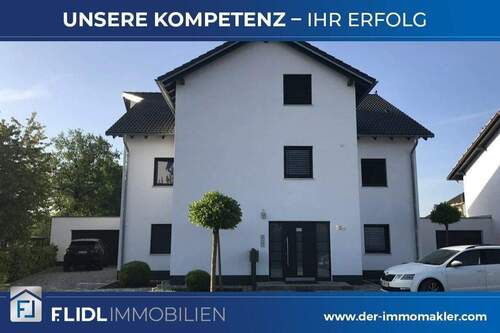 Bild 1 - Provisionsfreie 2 Zimmer Eigentumswohnung in 6-Fam. Haus EG links