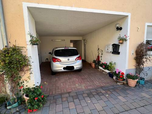 Carport - 8 Zimmer Einfamilienhaus in Mandel