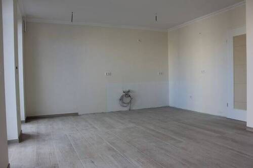 Wohnzimmer mit offener Küche (12) - 