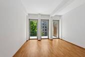 Zimmer 1 - 