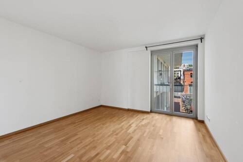 Zimmer 2 - 