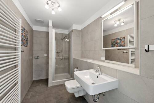 Badezimmer 2 - 