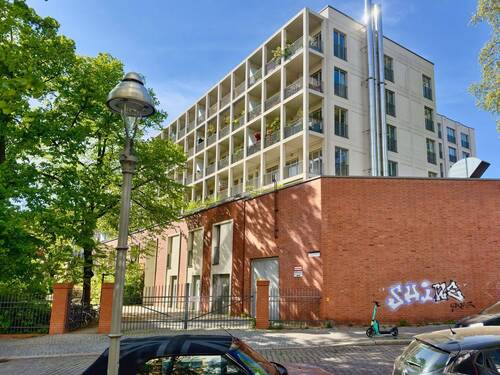 Frontansicht Gebäude - 