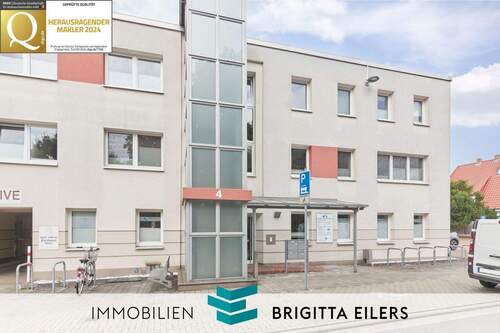 Bild 1 - Ab sofort: Raum für Ihre Vision: Moderne Praxis- oder Büroräume im Ärztezentrum Achim!