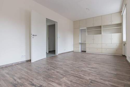 Praxisraum - 8 Zimmer Büro in Achim