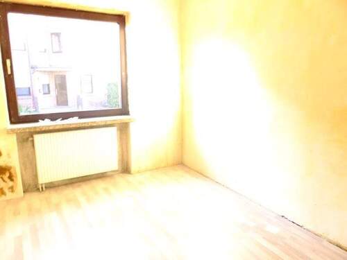 Blick ins Schlafzimmer - 