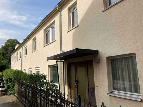 Bild 2 - 8 Zimmer Mehrfamilienhaus, Wohnhaus zum Kaufen in Coburg