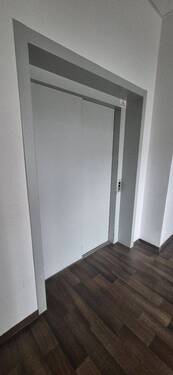Aufzug innerhalb der Büroeinheit - 