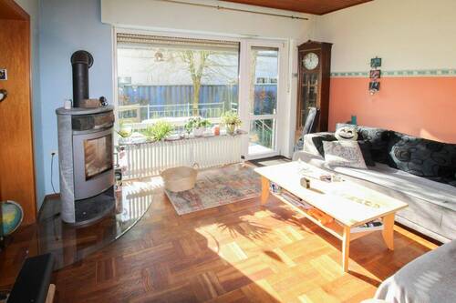 Wohnzimmer EG - 1 Zimmer Einfamilienhaus zum Kaufen in Stolberg (Rheinland)