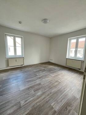 Wohnzimmer - 2 Zimmer Etagenwohnung zur Miete in Großräschen