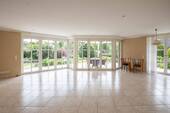 Wohn- und Esszimmer - 