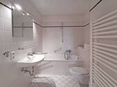 Wannenbad (beispielhaft) - 