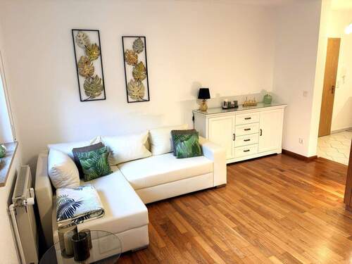 Wohnbereich - 1 Zimmer Etagenwohnung zum Kaufen in Kulmbach