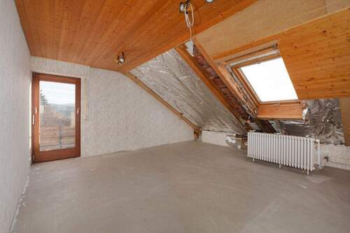 Raum im Dachgeschoss - 